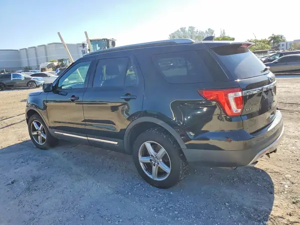 1FM5K8DHXGGA73825 2016 FORD EXPLORER - Image 2