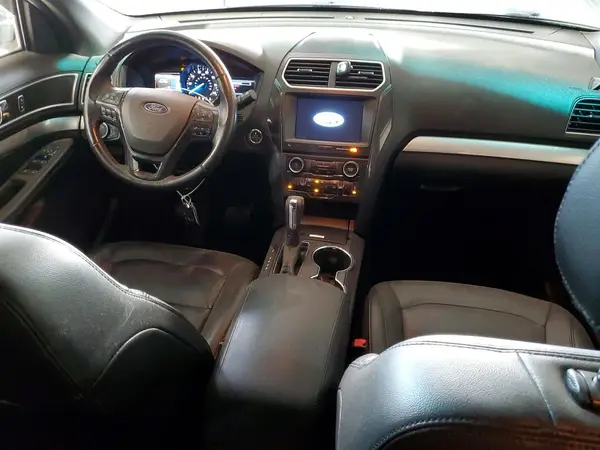 1FM5K8DHXHGA14372 2017 FORD EXPLORER - Image 8