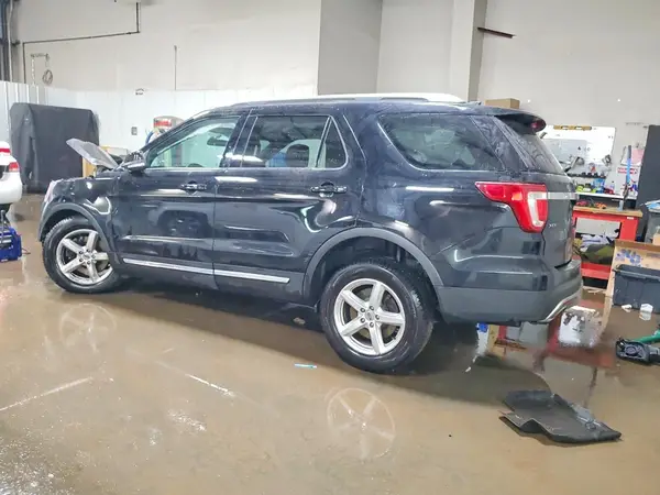 1FM5K8DHXHGB88426 2017 FORD EXPLORER - Image 2