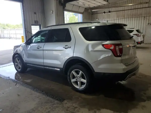 1FM5K8DHXHGC02258 2017 FORD EXPLORER - Image 2