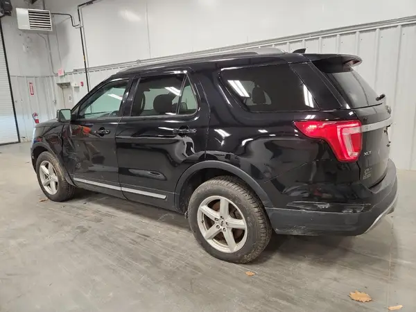 1FM5K8DHXHGC16368 2017 FORD EXPLORER - Image 2