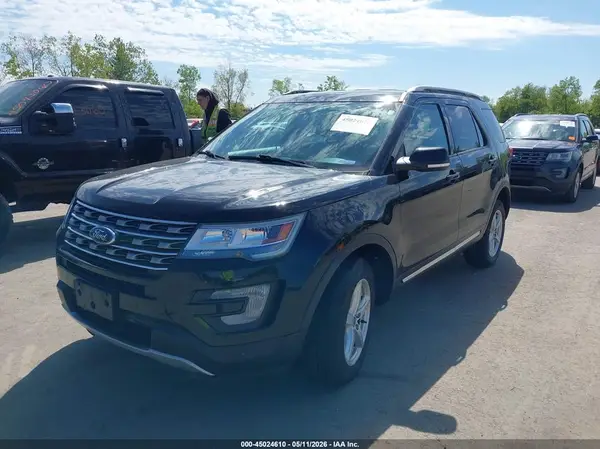 1FM5K8DHXHGC19285 2017 FORD EXPLORER - Image 2