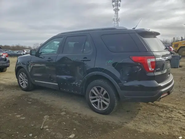1FM5K8DHXJGB02621 2018 FORD EXPLORER - Image 2