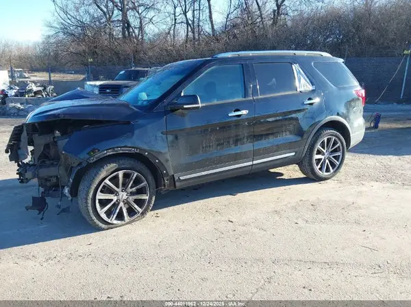 1FM5K8F80GGB19336 2016 FORD EXPLORER - Image 2
