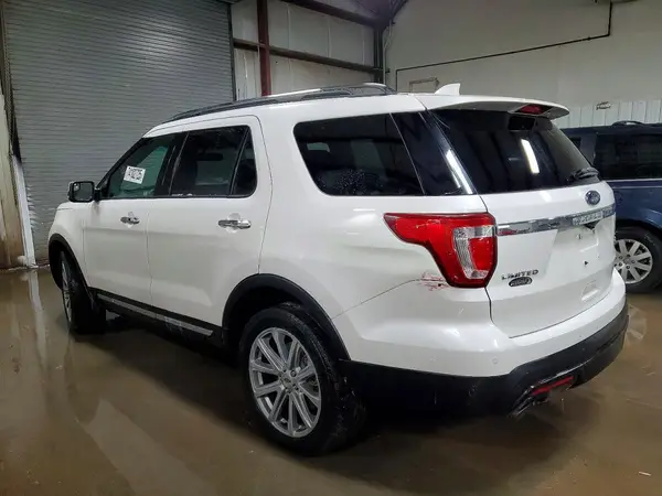 1FM5K8F80HGB37143 2017 FORD EXPLORER - Image 2
