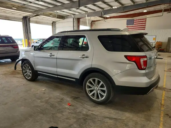 1FM5K8F80HGC06879 2017 FORD EXPLORER - Image 2
