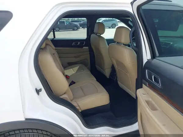 1FM5K8F80HGC39137 2017 FORD EXPLORER - Image 8