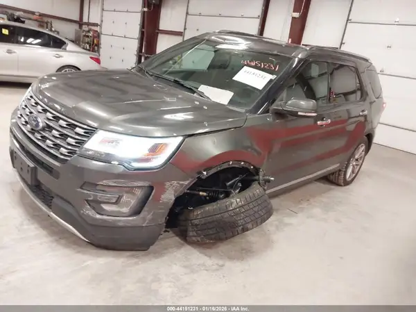 1FM5K8F80HGC69237 2017 FORD EXPLORER - Image 2