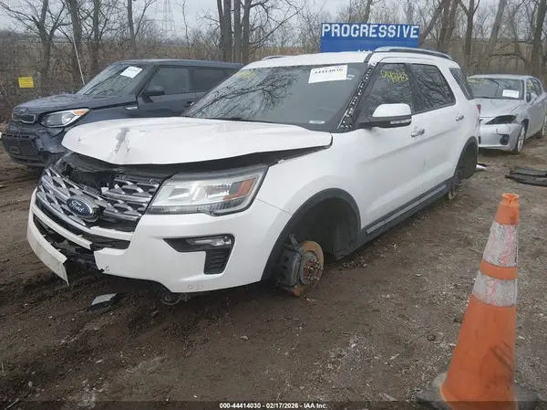1FM5K8F80JGA77645 2018 FORD EXPLORER - Image 2