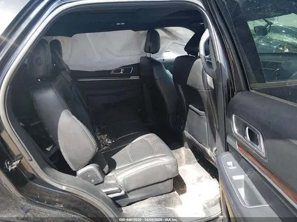 1FM5K8F80JGB10854 2018 FORD EXPLORER - Image 8