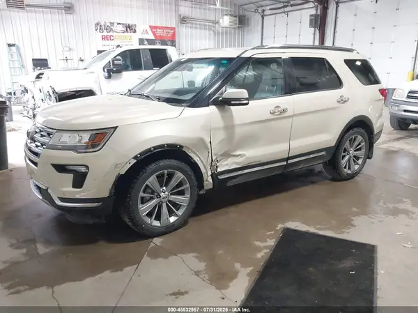 1FM5K8F80JGB16735 2018 FORD EXPLORER - Image 2