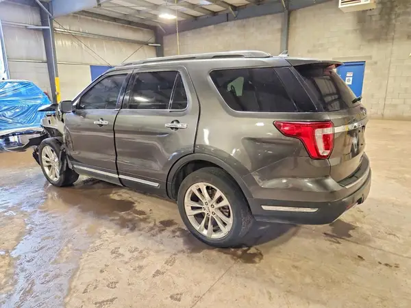 1FM5K8F80JGB85666 2018 FORD EXPLORER - Image 2