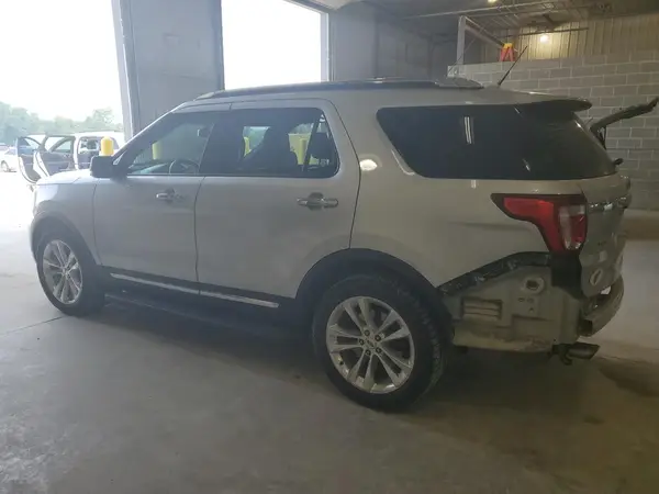1FM5K8F80JGB86428 2018 FORD EXPLORER - Image 2