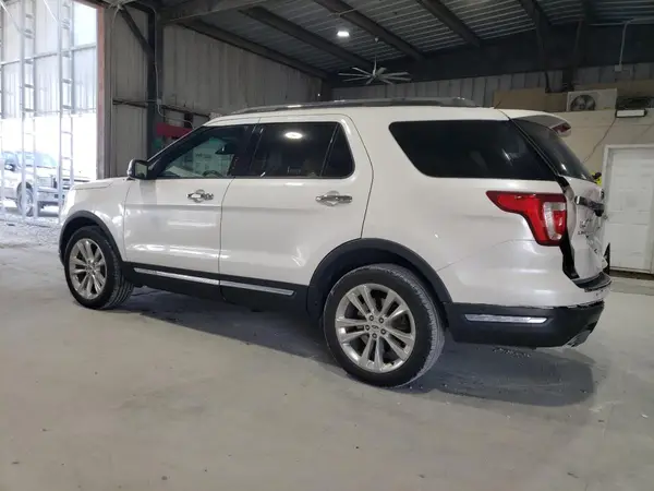 1FM5K8F80JGC85816 2018 FORD EXPLORER - Image 2