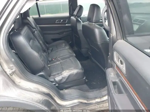 1FM5K8F80KGB47758 2019 FORD EXPLORER - Image 8