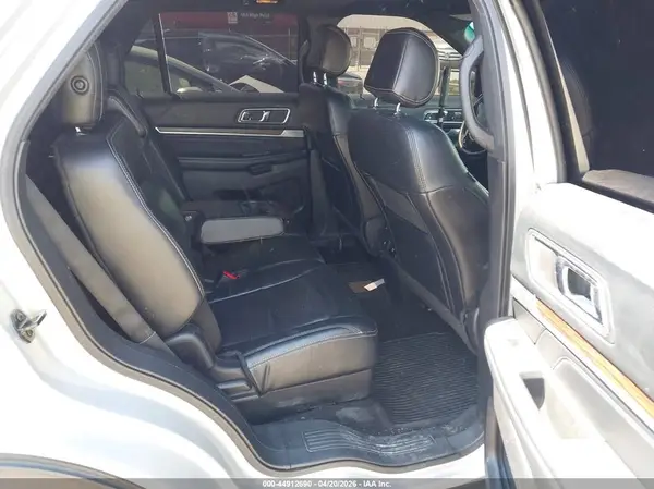 1FM5K8F81GGA60782 2016 FORD EXPLORER - Image 8