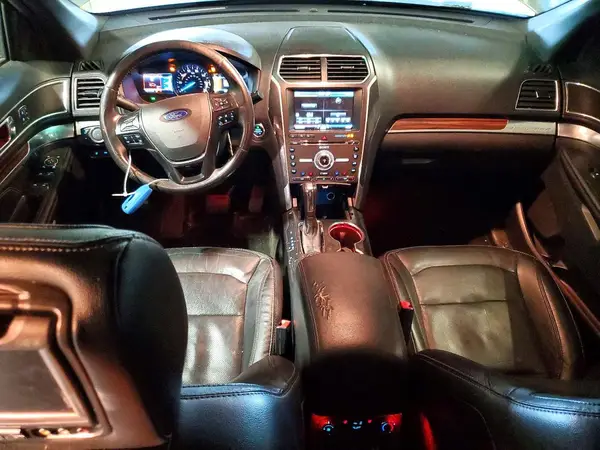 1FM5K8F81GGB18146 2016 FORD EXPLORER - Image 8