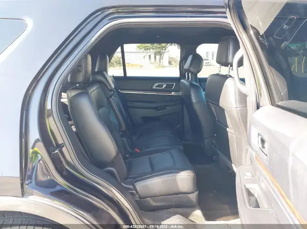 1FM5K8F81GGC06436 2016 FORD EXPLORER - Image 8