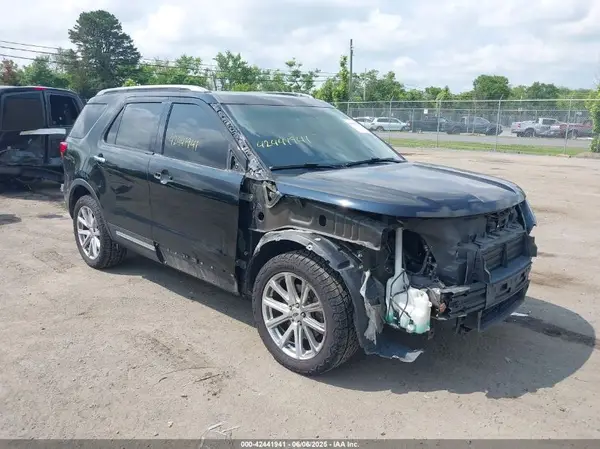 1FM5K8F81GGC14035 2016 FORD EXPLORER - Image 1
