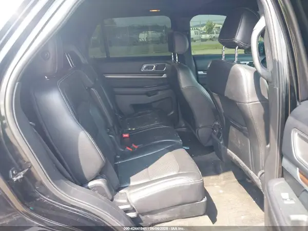 1FM5K8F81GGC14035 2016 FORD EXPLORER - Image 8