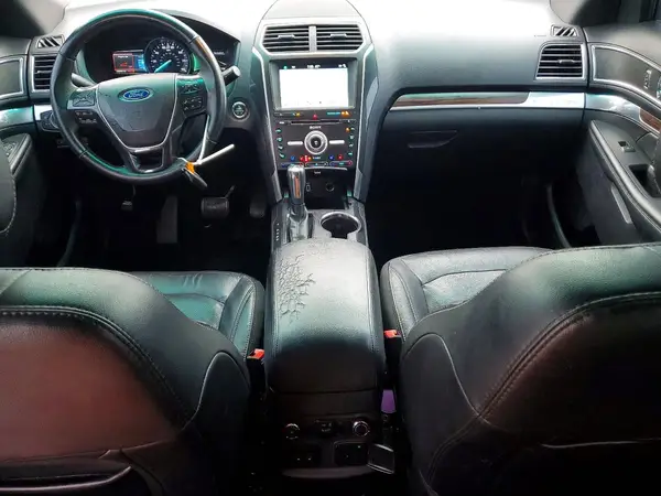 1FM5K8F81HGA16606 2017 FORD EXPLORER - Image 8