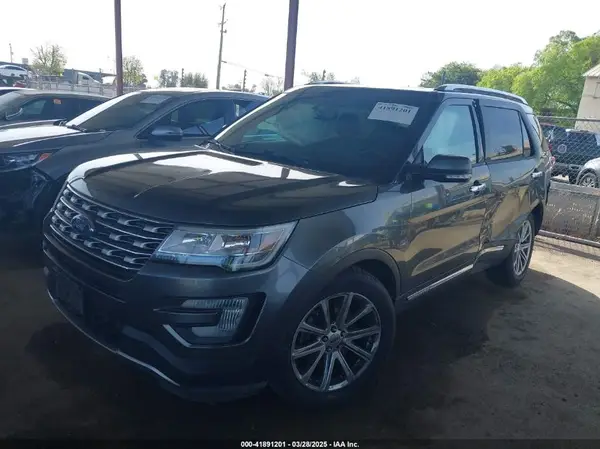 1FM5K8F81HGA17030 2017 FORD EXPLORER - Image 2