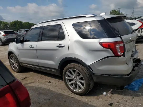 1FM5K8F81HGA18114 2017 FORD EXPLORER - Image 2