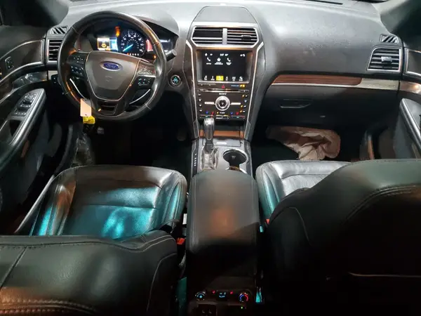 1FM5K8F81HGA23636 2017 FORD EXPLORER - Image 8