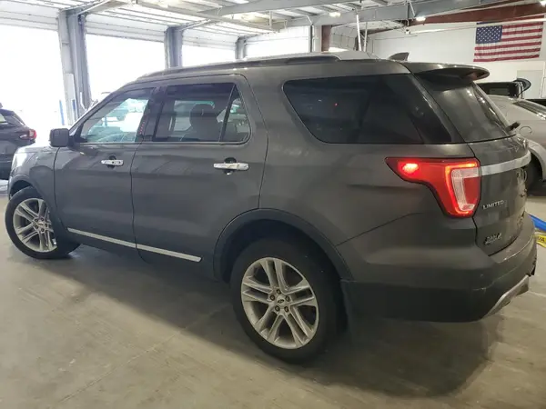 1FM5K8F81HGB14423 2017 FORD EXPLORER - Image 2