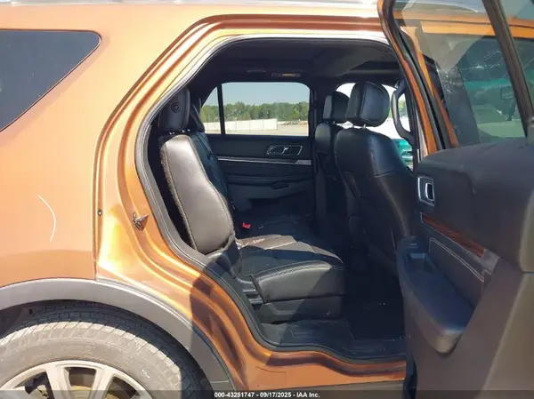 1FM5K8F81HGB82303 2017 FORD EXPLORER - Image 8