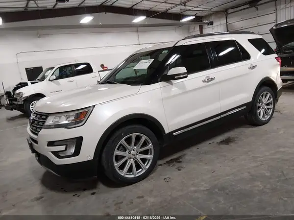 1FM5K8F81HGB88389 2017 FORD EXPLORER - Image 2