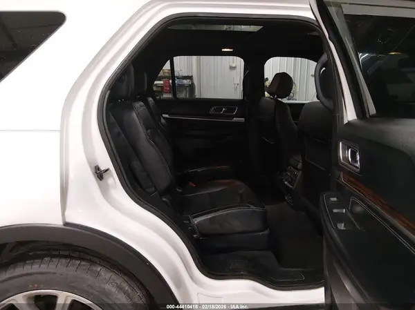 1FM5K8F81HGB88389 2017 FORD EXPLORER - Image 8