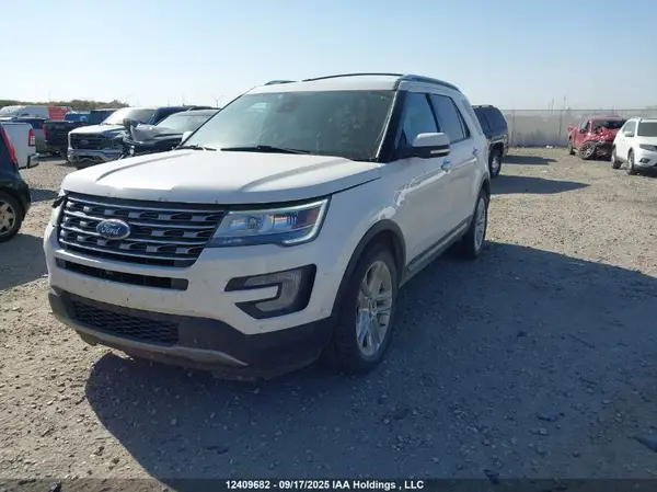 1FM5K8F81HGC27675 2017 FORD EXPLORER - Image 2