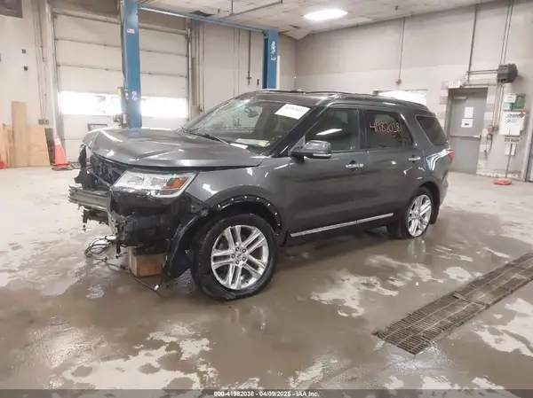 1FM5K8F81HGD73624 2017 FORD EXPLORER - Image 2
