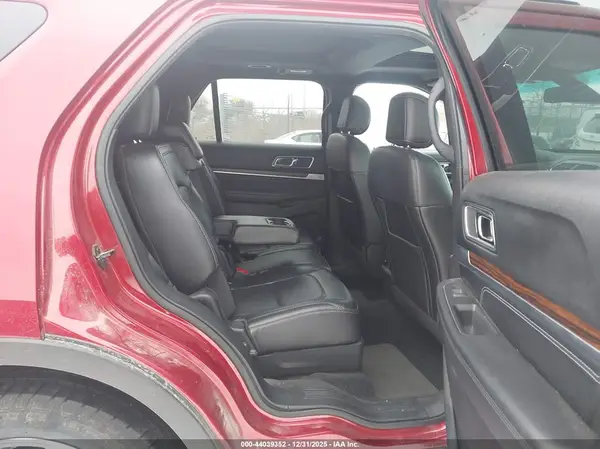 1FM5K8F81HGE40318 2017 FORD EXPLORER - Image 8