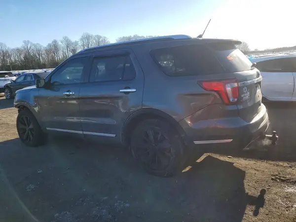 1FM5K8F81JGB35181 2018 FORD EXPLORER - Image 2