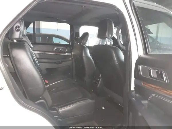 1FM5K8F81JGB73008 2018 FORD EXPLORER - Image 8