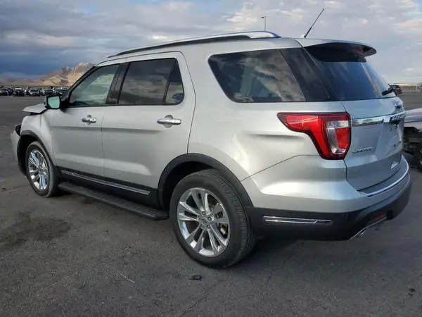 1FM5K8F81KGA42632 2019 FORD EXPLORER - Image 2