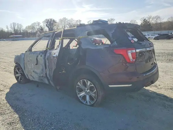 1FM5K8F81KGB51382 2019 FORD EXPLORER - Image 2