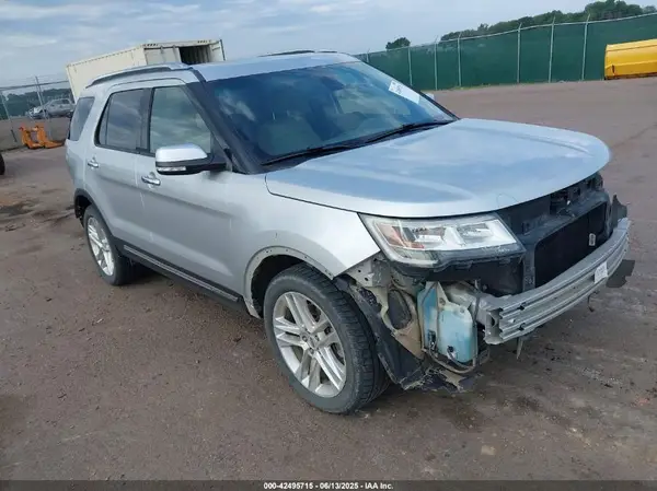 1FM5K8F82GGB62916 2016 FORD EXPLORER - Image 1