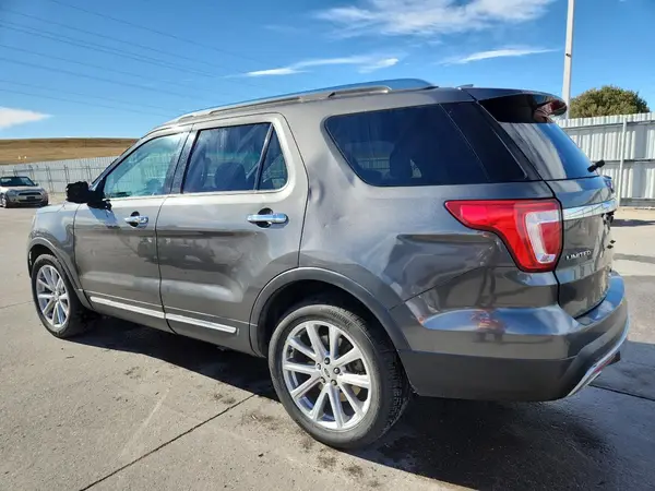 1FM5K8F82GGB66321 2016 FORD EXPLORER - Image 2