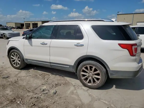 1FM5K8F82GGC40577 2016 FORD EXPLORER - Image 2