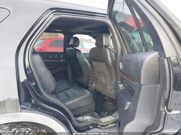 1FM5K8F82HGA02715 2017 FORD EXPLORER - Image 8