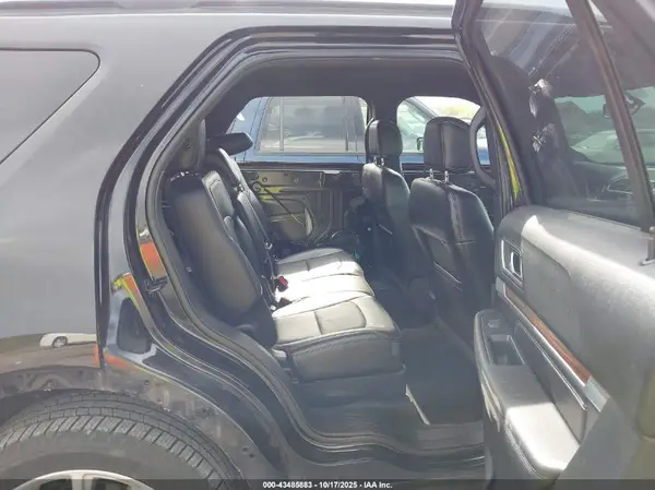 1FM5K8F82HGA16713 2017 FORD EXPLORER - Image 8