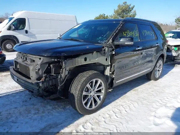 1FM5K8F82HGB58124 2017 FORD EXPLORER - Image 2