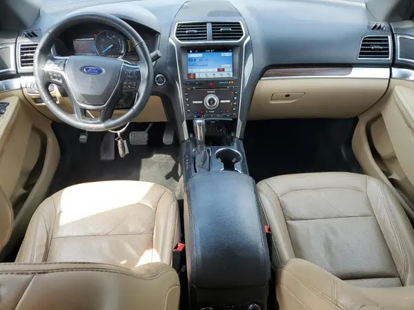 1FM5K8F82HGC70261 2017 FORD EXPLORER - Image 8