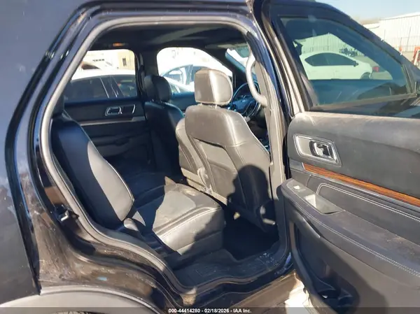 1FM5K8F82HGC85858 2017 FORD EXPLORER - Image 8