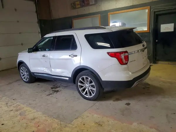 1FM5K8F82HGD11049 2017 FORD EXPLORER - Image 2