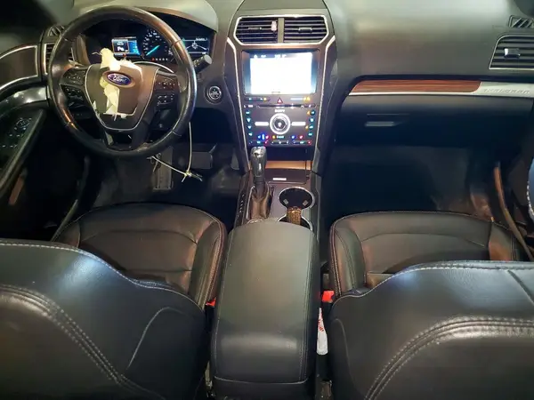 1FM5K8F82HGD60784 2017 FORD EXPLORER - Image 8