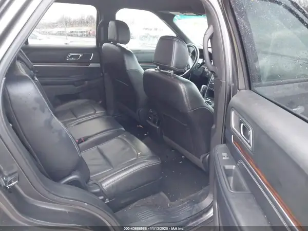 1FM5K8F82HGE07327 2017 FORD EXPLORER - Image 8